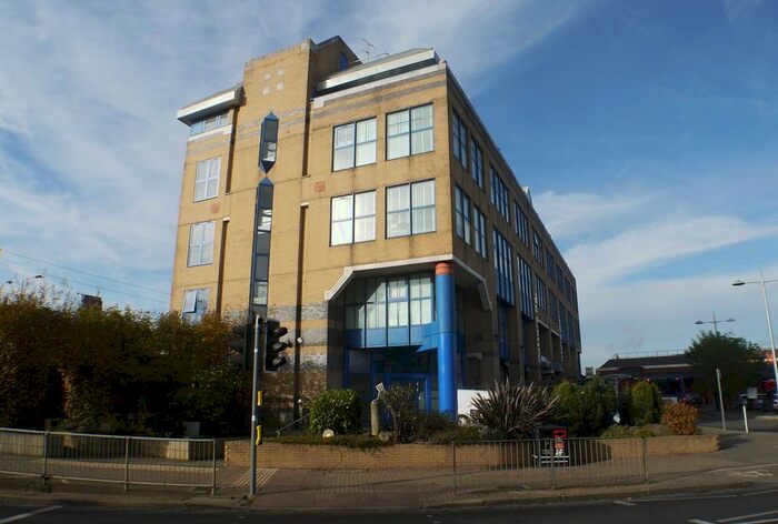 2 Bedroom Flat To Rent In Albany Gate, Darkes Lane, EN6