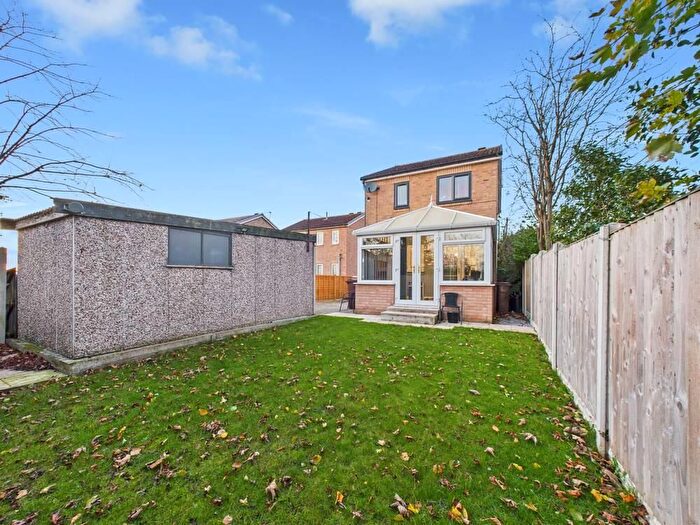 3 Bedroom Detached House For Sale In Vicarage Gardens, Featherstone, Pontefract, WF7