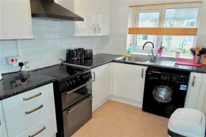 1 Bedroom Flat To Rent In Westville Gardens, Nottingham, NG3