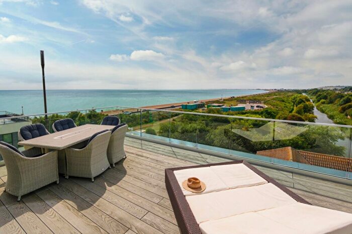 4 Bedroom Penthouse For Sale In Court Road, Hythe, CT21