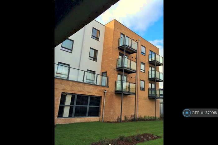 2 Bedroom Flat To Rent In Creek Mill Way, Dartford, DA1