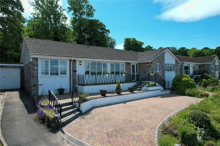 3 Bedroom Bungalow For Sale In Grange Close, Uphill, Weston-super-Mare, North Somerset, BS23