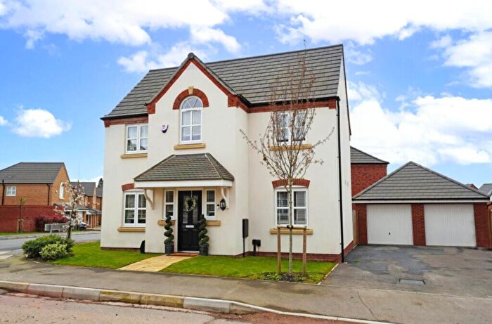 4 Bedroom Detached House For Sale In Morcom Drive, Leicester, LE2