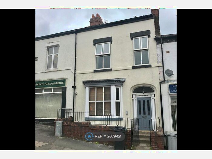 1 Bedroom Flat To Rent In Hibel Road, Macclesfield, SK10