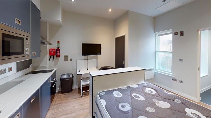 Studio To Rent In Queens Road, Bristol, BS8