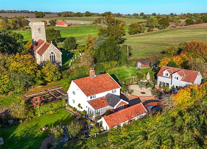 5 Bedroom Detached House For Sale In Cookley, Halesworth, Suffolk, IP19