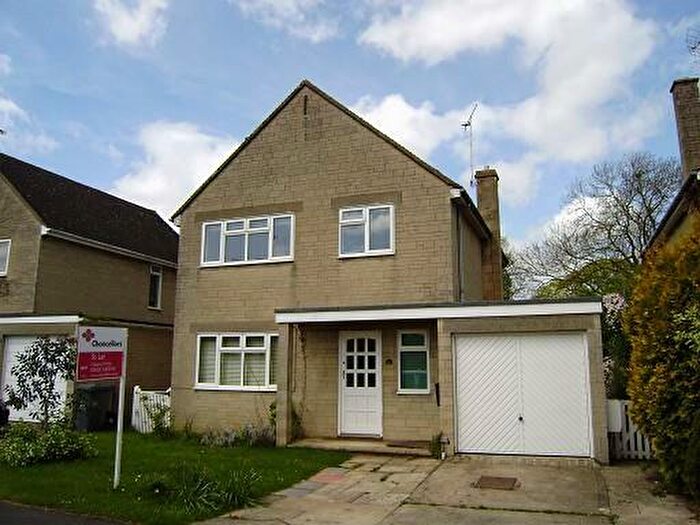 3 Bedroom Semi-Detached House To Rent In Milton U Wychwood, Oxfordshire, OX7