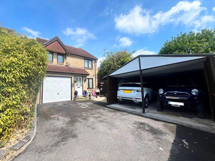3 Bedroom Detached House For Sale In Underleaf Way, Peasedown St. John, BA2