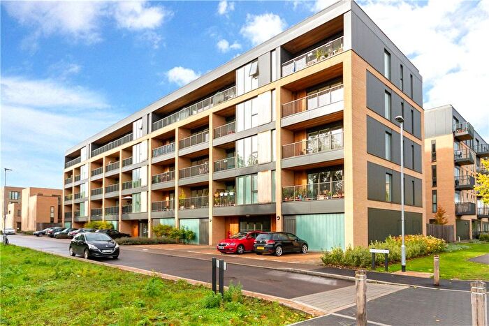 2 Bedroom Flat To Rent In Green Lane, Trumpington, Cambridge, CB2