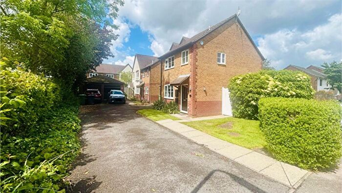 3 Bedroom Terraced House To Rent In Cheltenham Gardens, Hedge End, Southampton, SO30