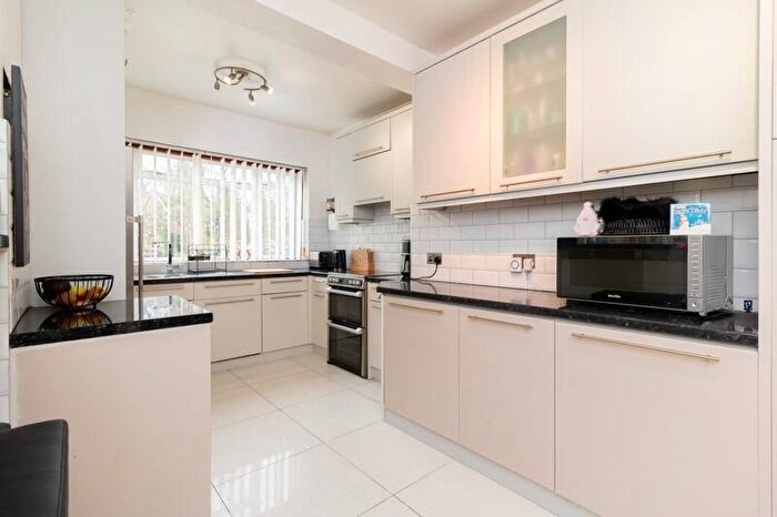 5 Bedroom Detached House To Rent In St. Bernards, Chichester Road, Croydon, CR0