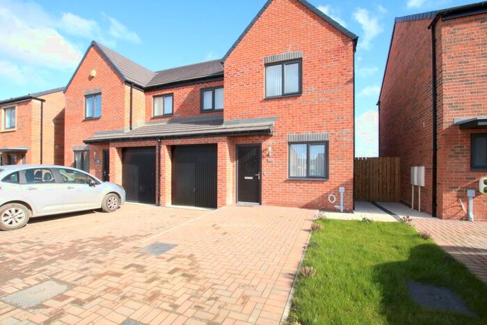 3 Bedroom Semi-Detached House To Rent In Winder Drive, Newcastle Upon Tyne, NE13