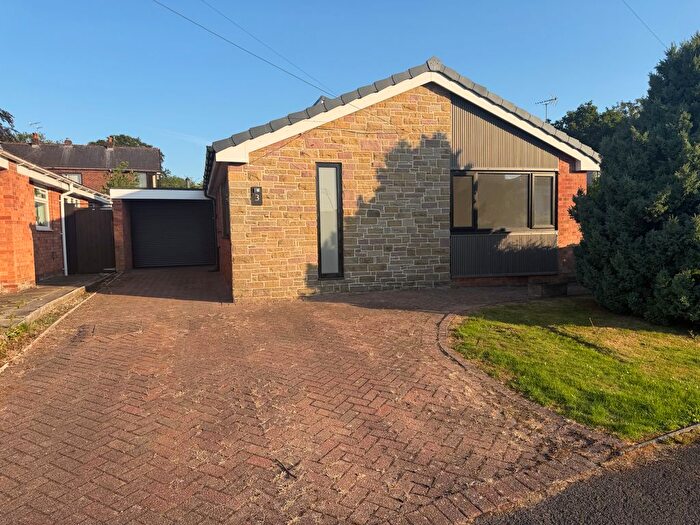 3 Bedroom Detached Bungalow To Rent In Treetops Avenue, Ramsbottom, BL0