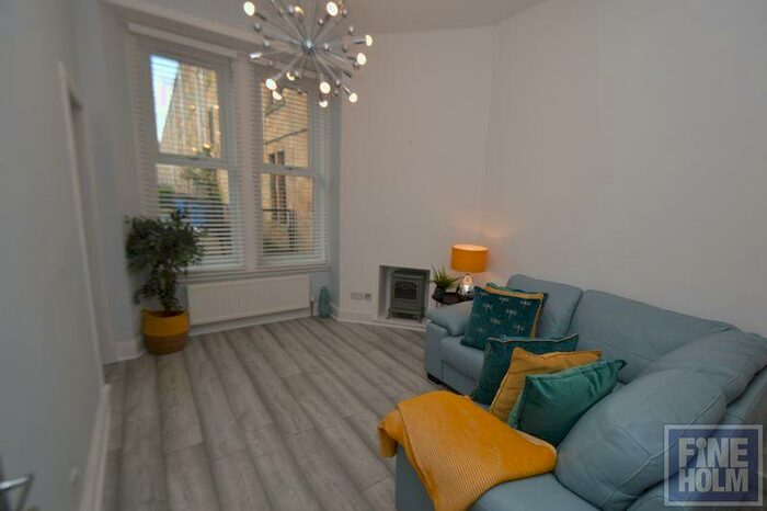 2 Bedroom Flat To Rent In St Kenneth Drive, Govan, Glasgow, Lanarkshire, G51