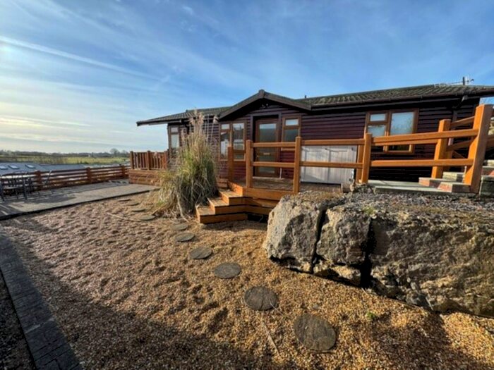 2 Bedroom Lodge For Sale In Brynteg, LL78