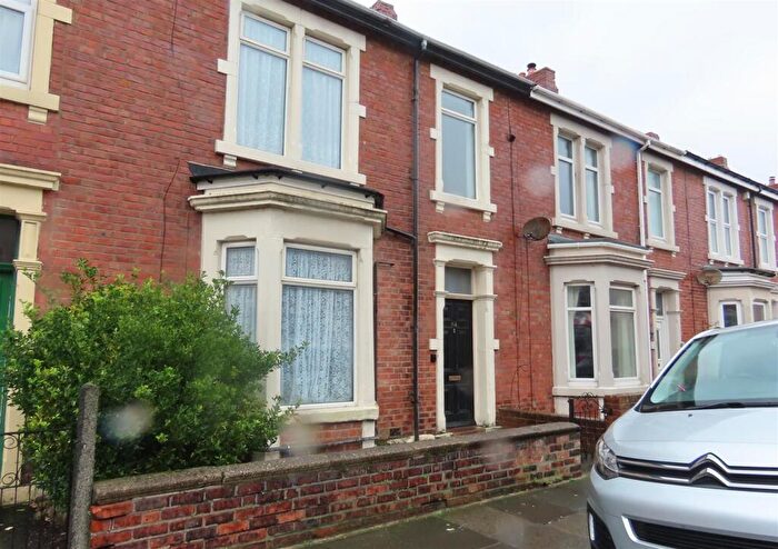 3 Bedroom Terraced House For Sale In Beaconsfield Street, Blyth, NE24