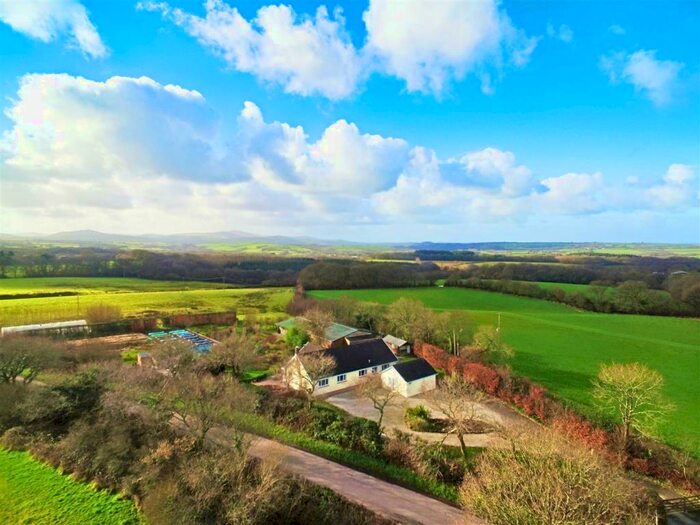 4 Bedroom Farm For Sale In Nr Okehampton, Devon, EX20