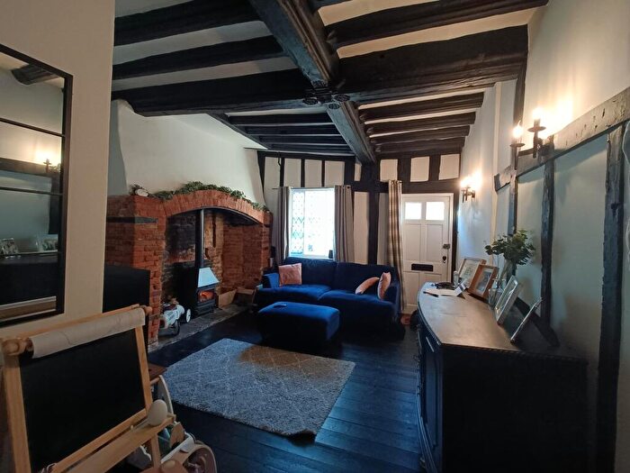 3 Bedroom House To Rent In High Street, Kelvedon, Colchester, CO5