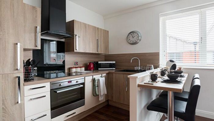 2 Bedroom House To Rent In Mint Drive, Hockley, Birmingham, B18