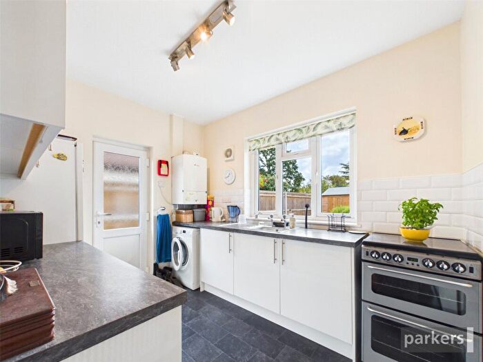 2 Bedroom Bungalow To Rent In Woodwaye, Woodley, Reading, Berkshire, RG5
