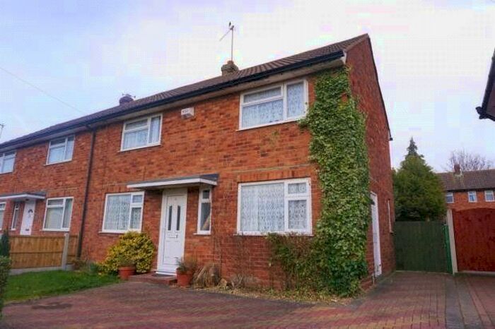 3 Bedroom Semi-Detached House To Rent In Heath Road, Wellington, Telford, Shropshire, TF1