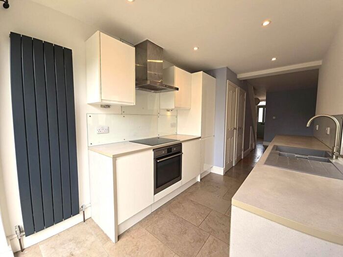 3 Bedroom Terraced House To Rent In Gordon Road, Canterbury, CT1