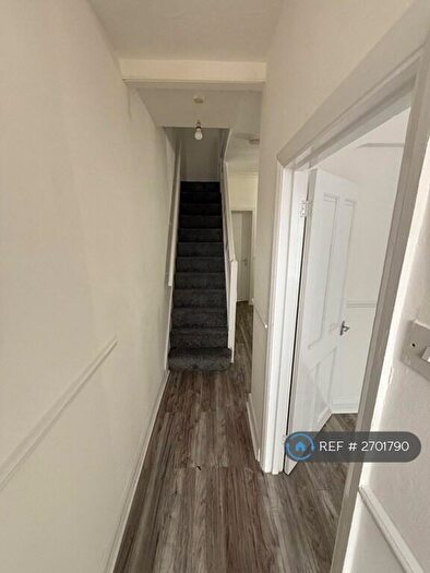 3 Bedroom Terraced House To Rent In Falcon Road, Enfield, EN3