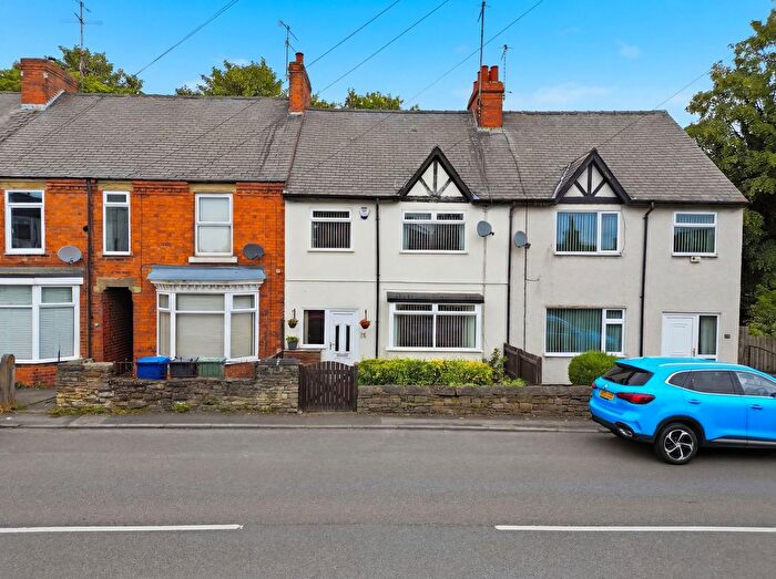 3 Bedroom Terraced House For Sale In Ashgate Road, Chesterfield, S40
