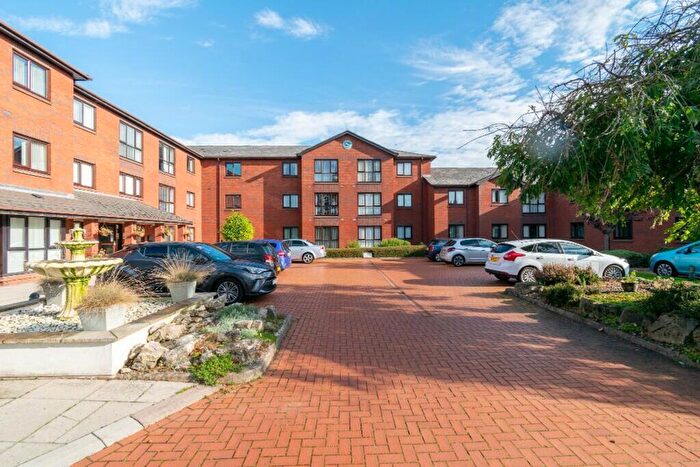 1 Bedroom Flat For Sale In Green Lane, The Fountains Green Lane, L39