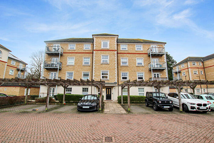 2 Bedroom Flat For Sale In Weir Road, Bexley, DA5