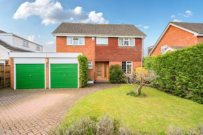 4 Bedroom Detached House For Sale In Falconers Field, Harpenden, AL5