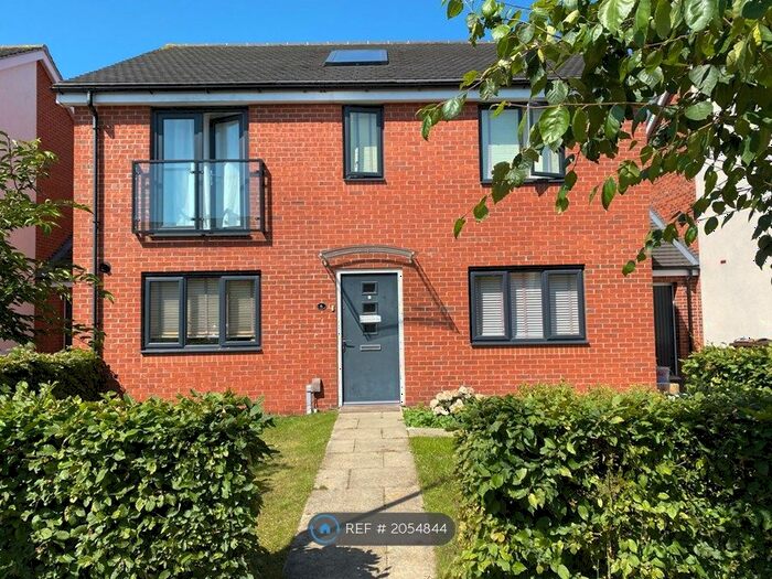 4 Bedroom Detached House To Rent In Brewill Grove, Nottingham, NG11