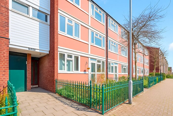 1 Bedroom Flat For Sale In Greenhill Grove, London, E12