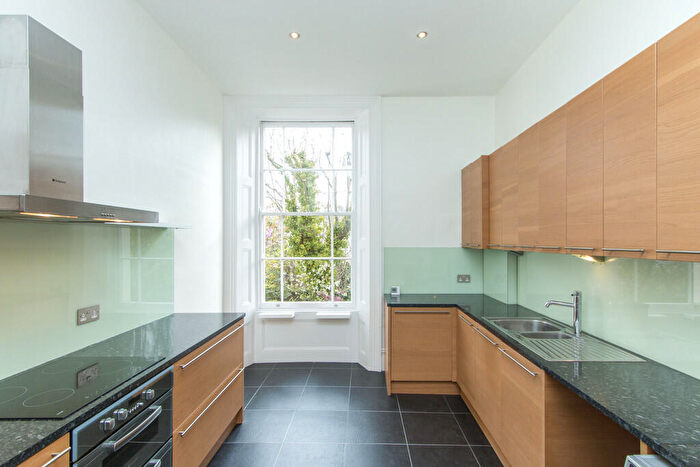 2 Bedroom Apartment To Rent In Osborne Road, Clifton, Bristol, BS8