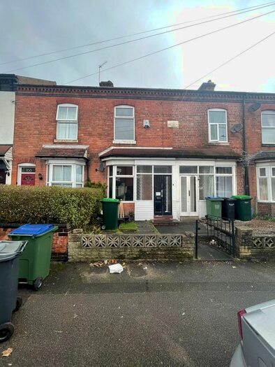 2 Bedroom Terraced House To Rent In Lightwoods Road, Bearwood, Smethwick B67