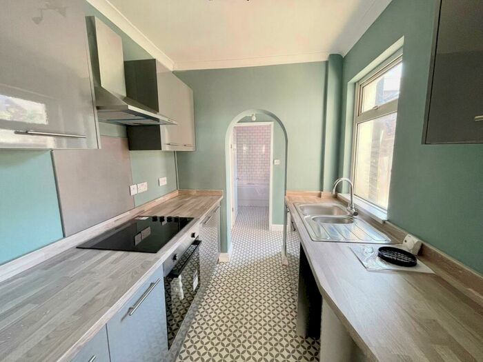 4 Bedroom House To Rent In Lord Street, Barrow-in-furness, LA14