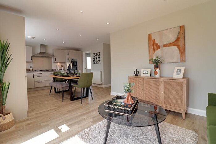 4 Bedroom Detached House For Sale In Meadowsweet Avenue, Beaconside, Stafford, ST16