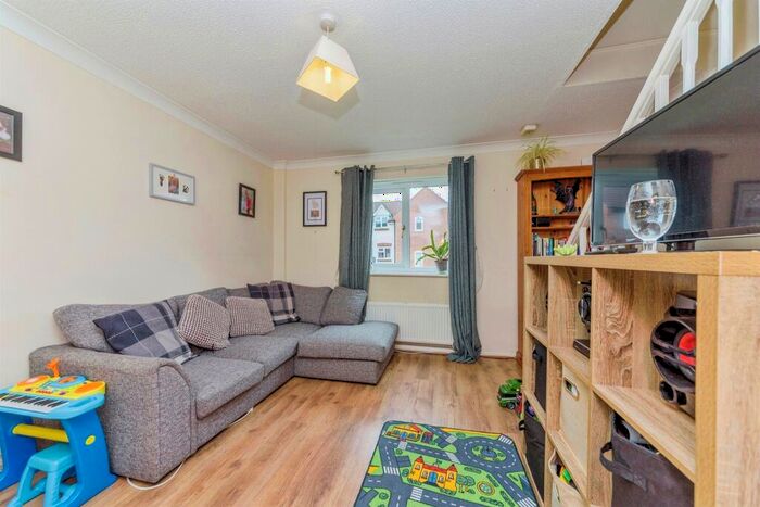 2 Bedroom Terraced House For Sale In Blackthorn, Stamford, PE9