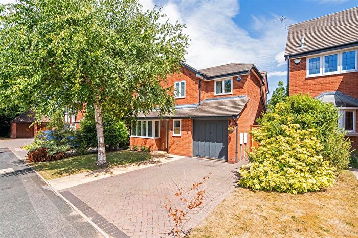 4 Bedroom Detached House For Sale In Woodstock Crescent, Dorridge, B93