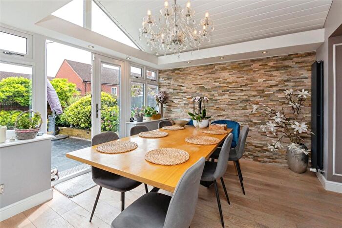 5 Bedroom Detached House For Sale In Tortoiseshell Road, Aylesbury, Buckinghamshire, HP19