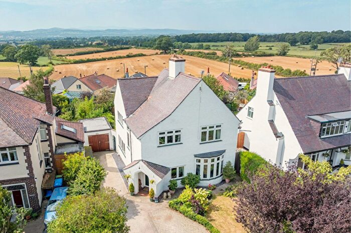 4 Bedroom Detached House For Sale In Cwm Road, Dyserth, LL18