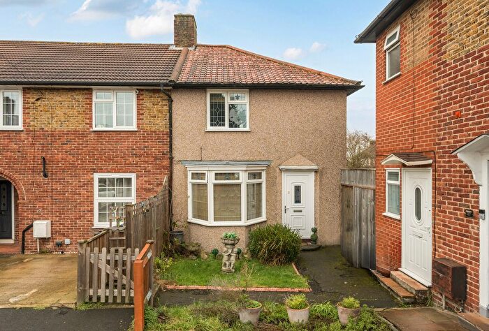2 Bedroom End Terrace House For Sale In Dore Gardens, Morden, SM4