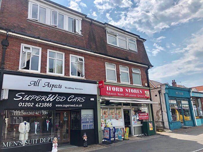 1 Bedroom Flat To Rent In Christchurch Road, Iiford (), P00