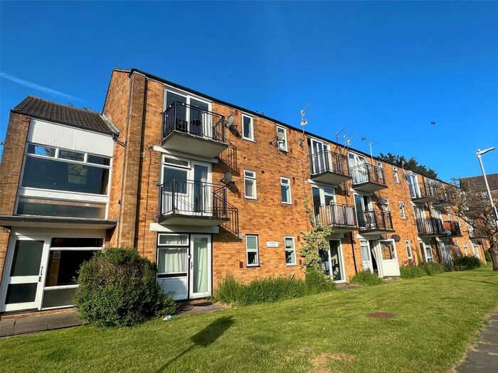 1 Bedroom Flat To Rent In Rhodaus Close, Canterbury, Kent, CT1