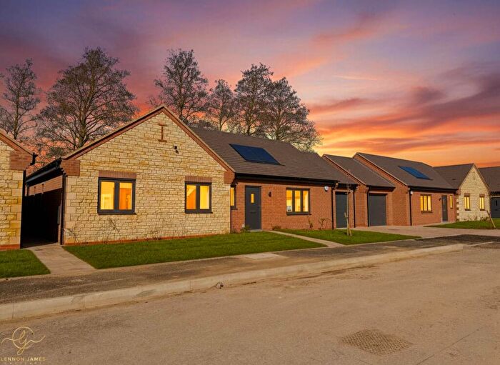 3 Bedroom Detached Bungalow For Sale In Poplar Gardens, Whittlesey, PE7