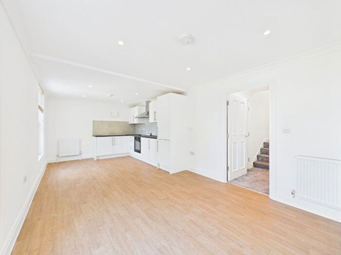 2 Bedroom Flat To Rent In Footscray Road, London, Greater London, SE9