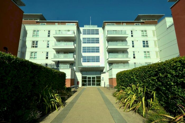 1 Bedroom Flat To Rent In Watkin Road, Leicester, LE2