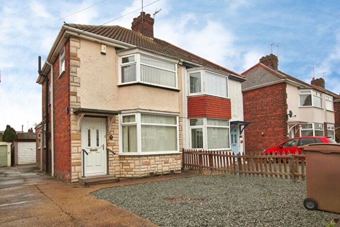 2 Bedroom Semi-Detached House For Sale In Lambert Park Road, Hedon, HU12