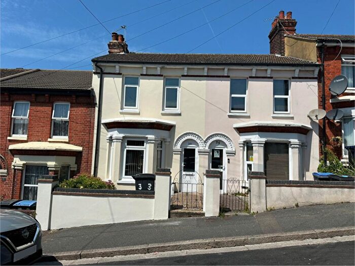 2 Bedroom House To Rent In Astley Avenue, Dover, CT16