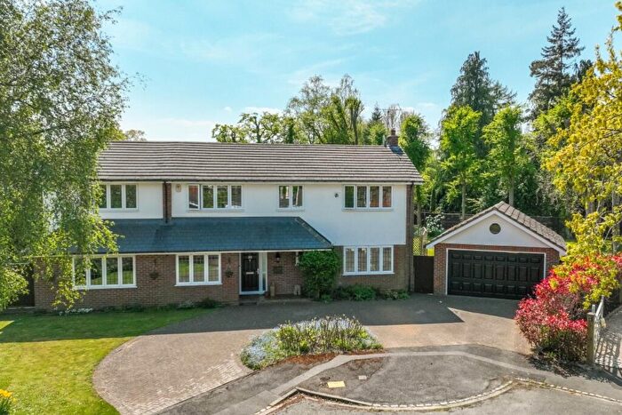 5 Bedroom Detached House For Sale In Upper Hollis, Great Missenden, HP16